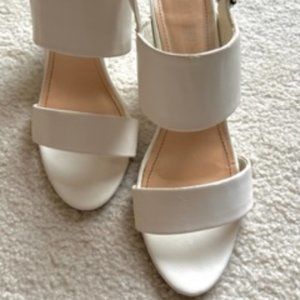 Catherine Malandrino- chunky heeled white sandals. Size 7.5   Good condition.